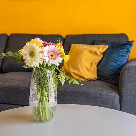 Appartement Sleek & Stylish 2br With Large Private Terrace - Close To Saint Julian's & Tigne Shopping Mall *